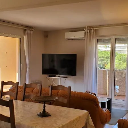 Rosa Baia Rare 110m2 , 3 Chambres, Vue Mer, 6 Pers